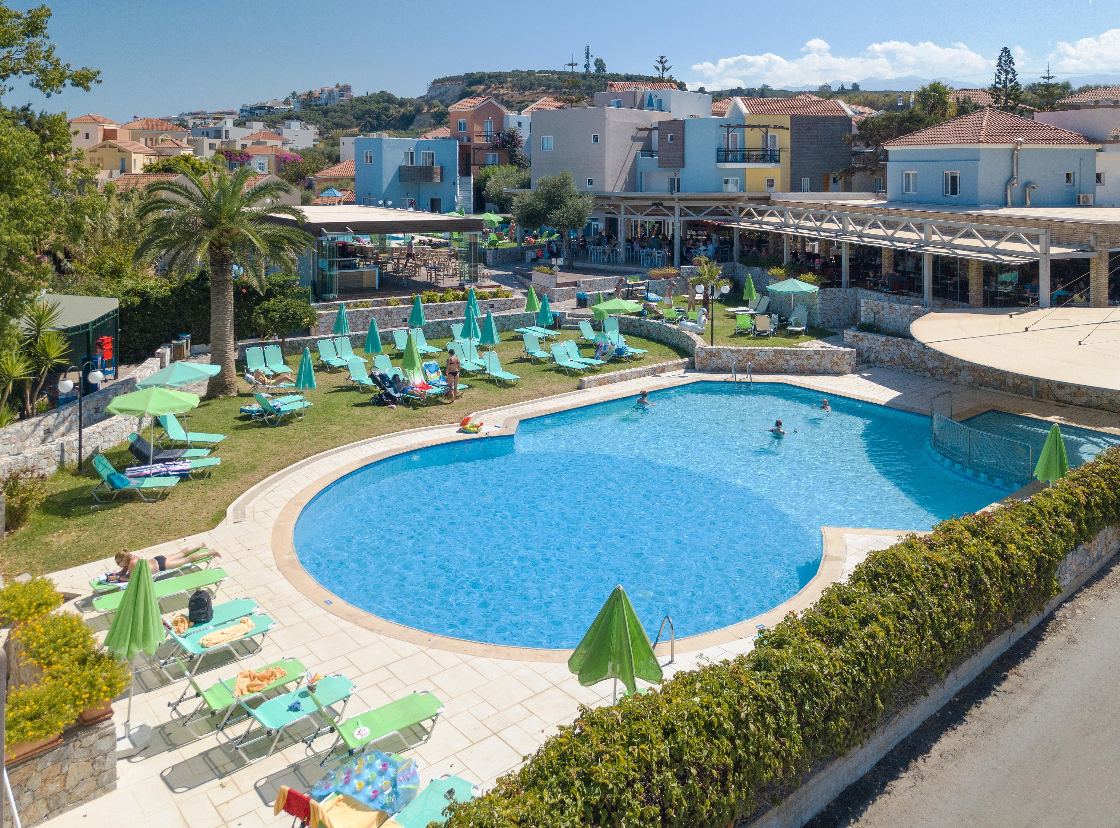 Iolida Village Water Park Hotel Agia Marina Exterior foto